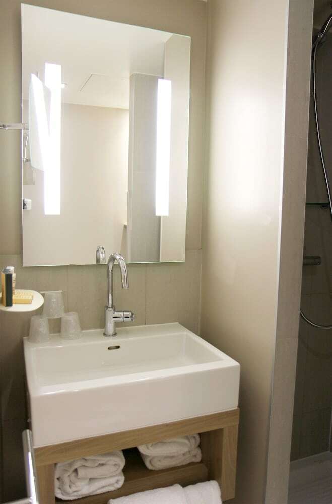 Hotel Best Western H�tel Litt�raire Arthur Rimbaud