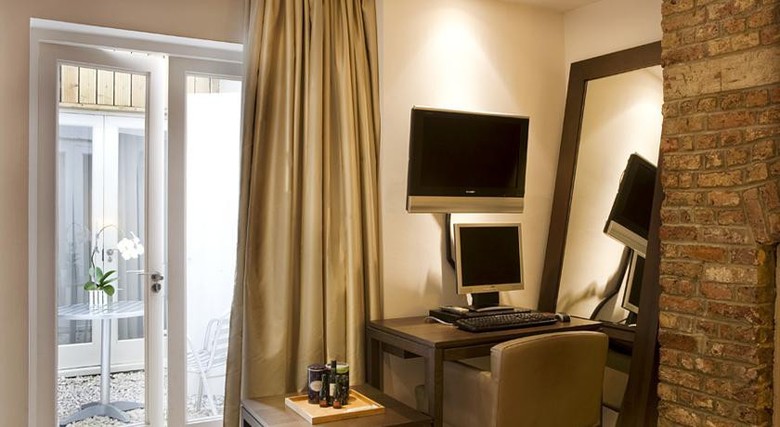 Nottingham Place Hotel