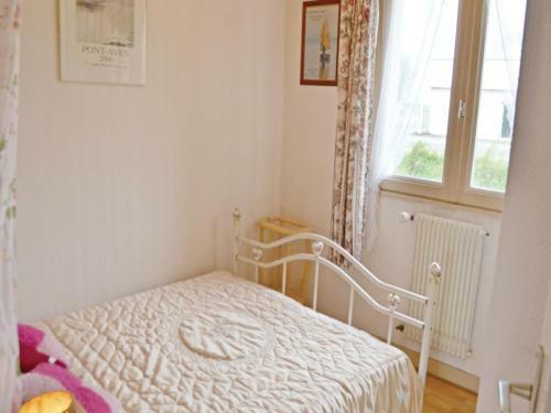 Three-bedroom Apartment 0 In Concarneau