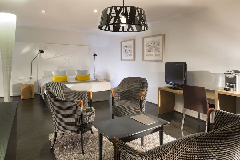 Hotel Le Colombier