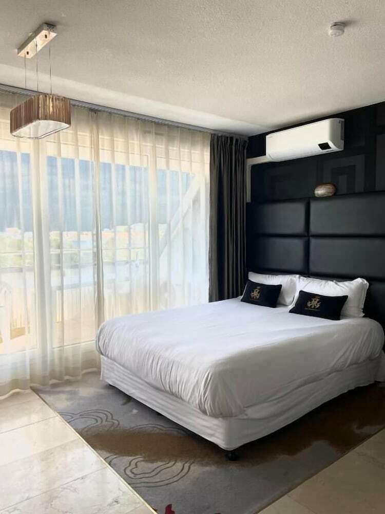 Hotel Le Trianon