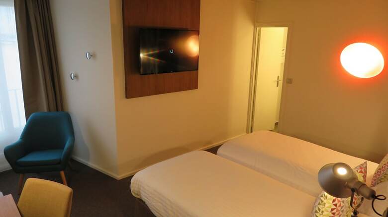 Timhotel Chartres Chatelet