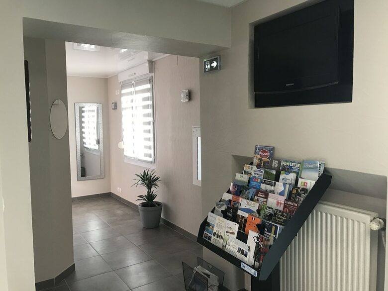 Hotel Logis Au Tambour