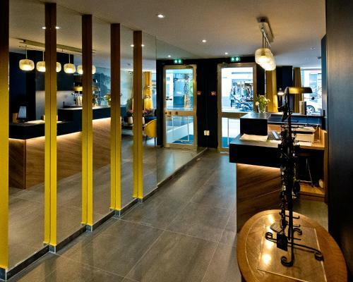 Hotel Athen�e