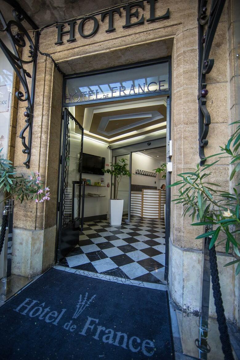 Hotel De France