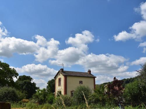 Maison De Vacances - Crux-la-ville