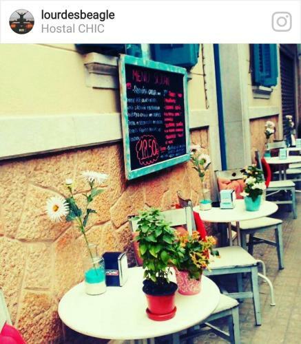 Bed & Breakfast Hostal Chic