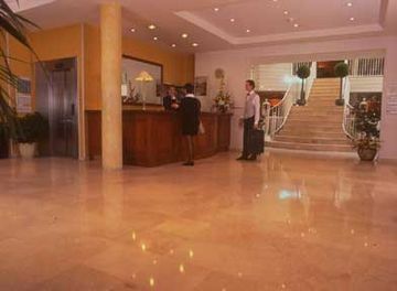 Hotel Saint Sauveur