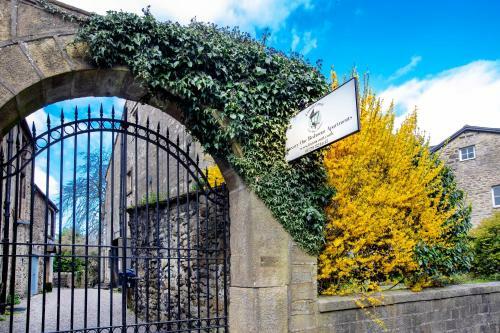 Apartamento Linton Court Coach House