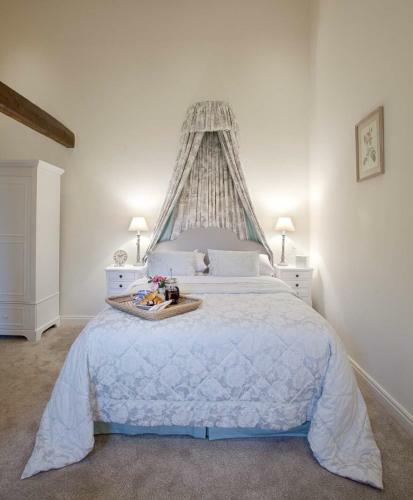 Apartamento Linton Court Coach House