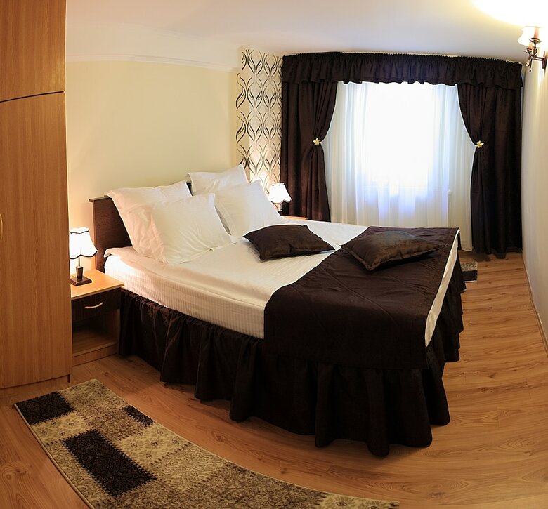 Hostal Pensiunea Cristina