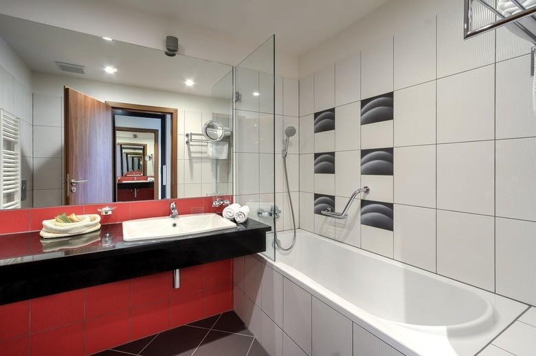 Silenzio Hotel