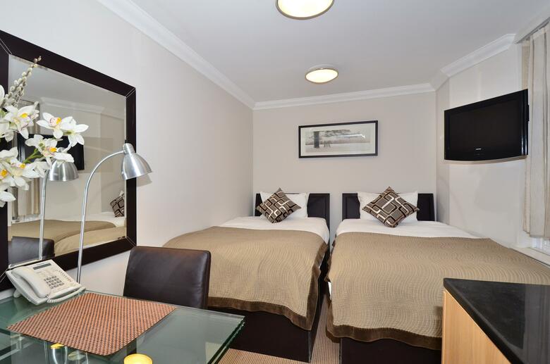 The Hyde Park Hotel