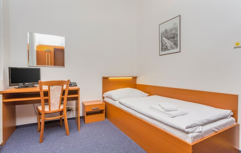 Hotel Astra