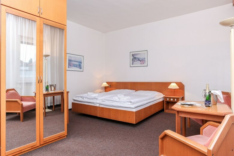 Hotel Astra