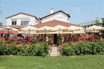 Hotel H�tel Restaurant Maison Blanche