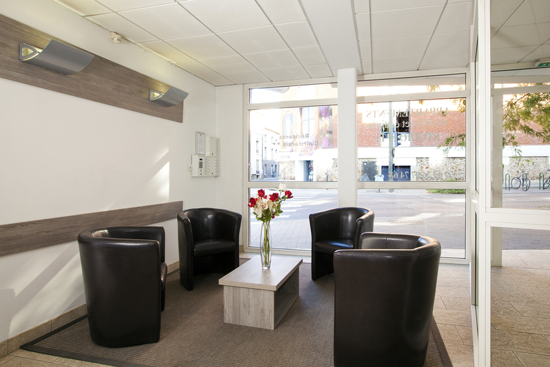 Hotel Apt Sejours Et Affaires Reims Residence Clair