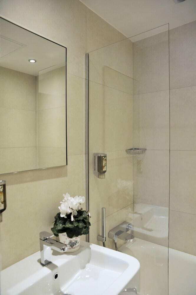 Hotel Waldorf Montparnasse