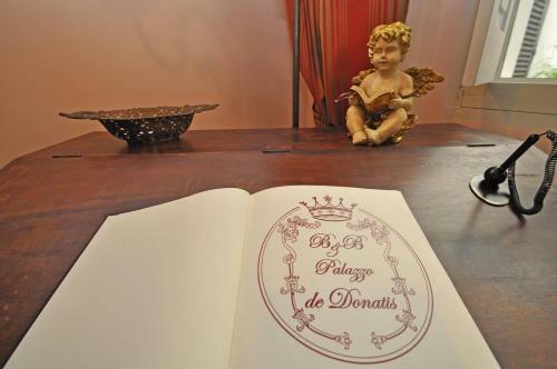 Palazzo De Donatis B&B