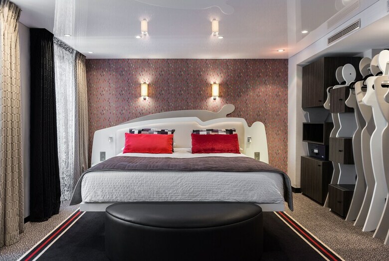 The Originals Boutique Hotel Du Vieux Saule Paris Le Marais