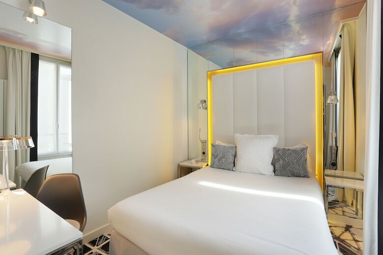 Nouvel Hotel Eiffel