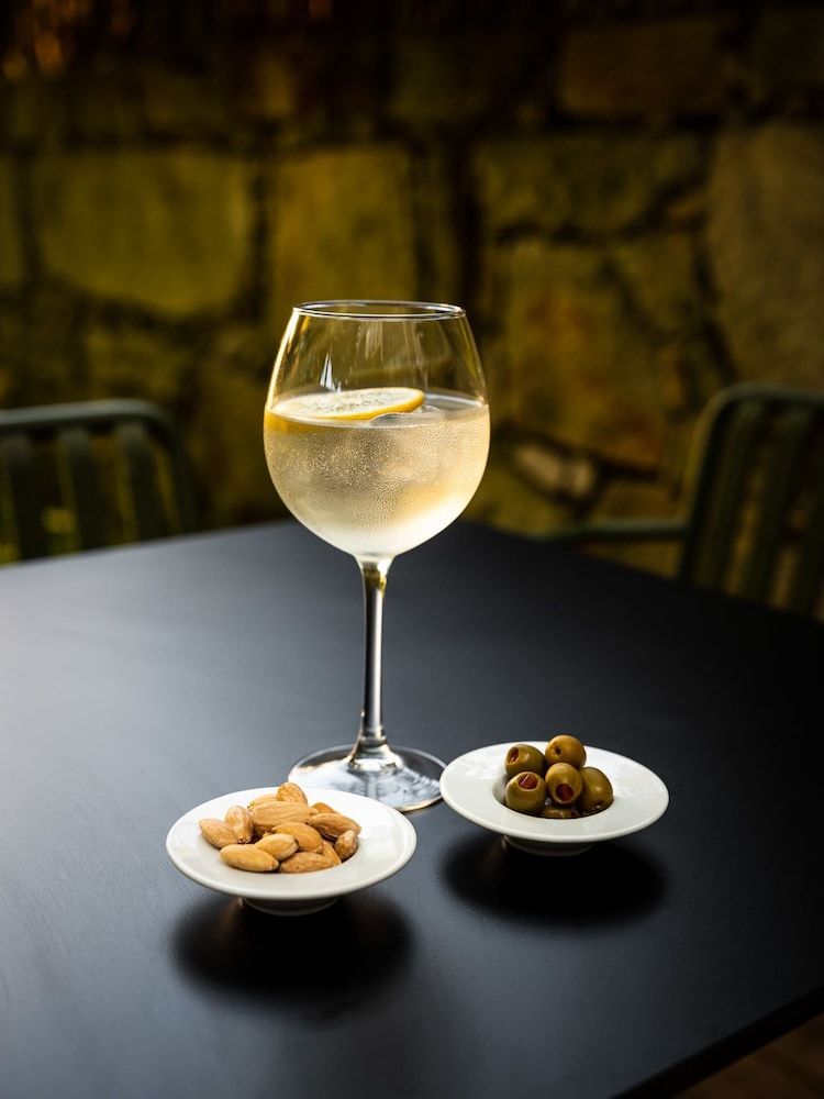 Hostal Malmerendas Boutique Lodging