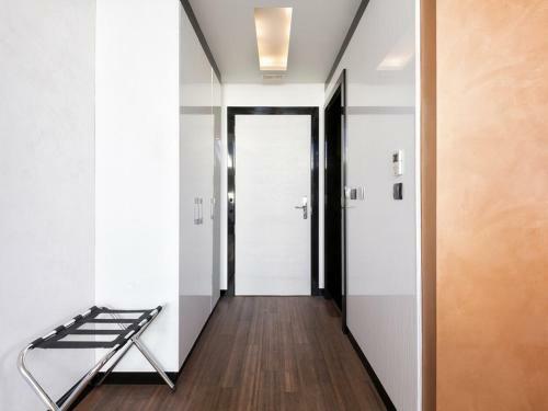 Nova City Hotel Signature Collection