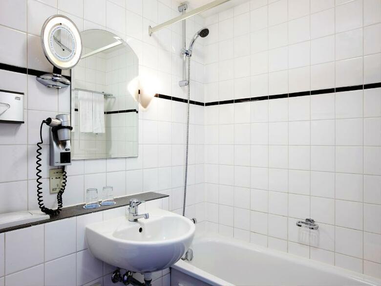 Hotel NH Amsterdam Schiller