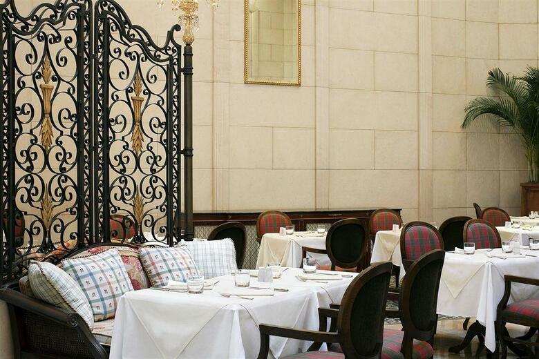 Hotel The Ritz-carlton Budapest