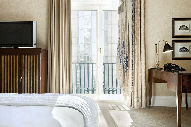 Hotel The Ritz-carlton Budapest