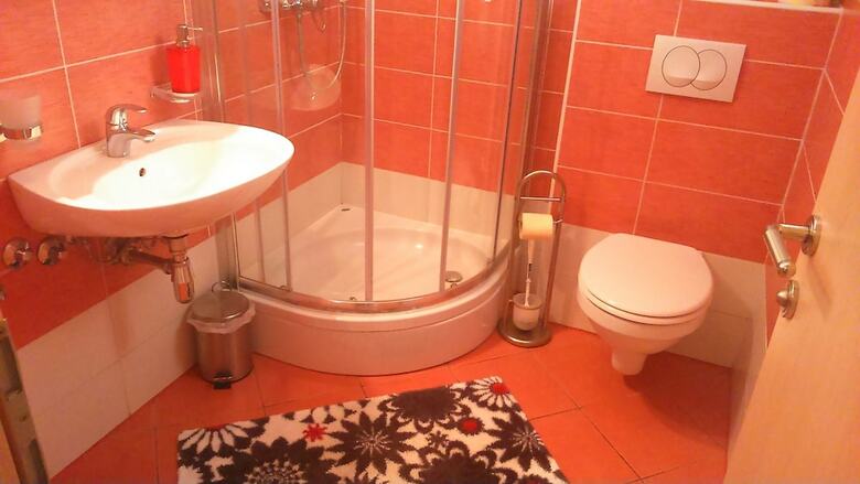 Vila Ema Apartments And Rooms