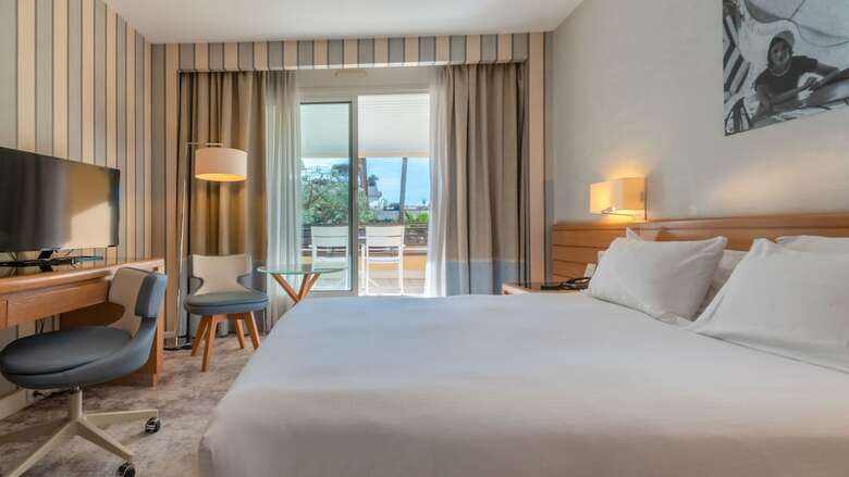 Hotel Holiday Inn Resort