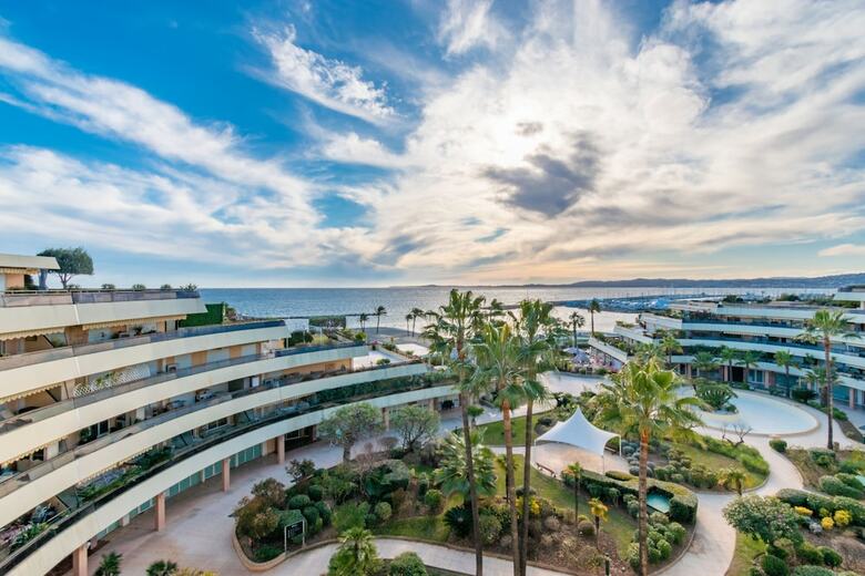 Hotel Holiday Inn Resort