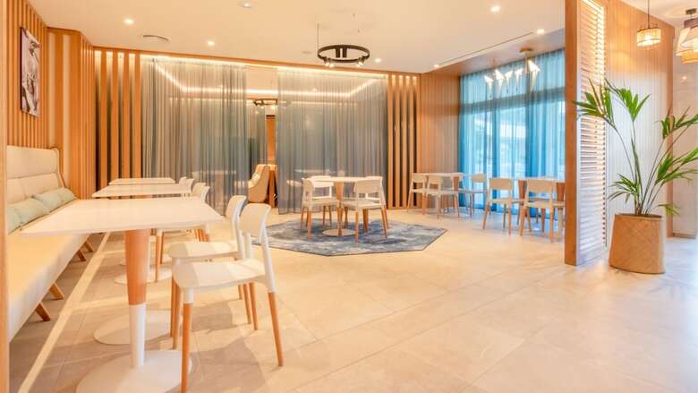 Hotel Holiday Inn Resort