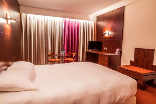 Hotel H�tel Des Congr�s