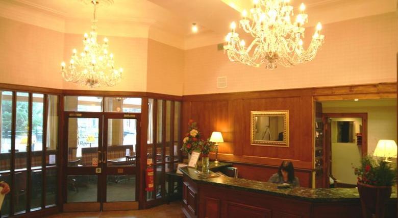 Hotel Royal