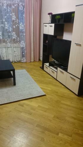 Apartment On Osharskaya 15