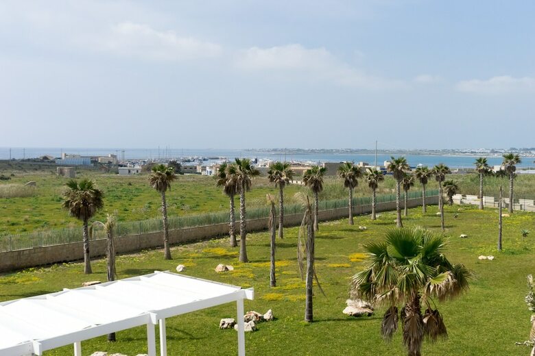 Hostal Lalena's Garden