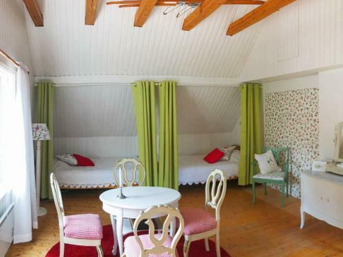 Two-bedroom Holiday Home In Gr�smark
