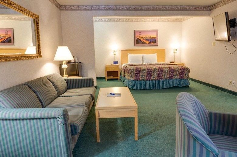 Hotel Nob Hill Motor Inn