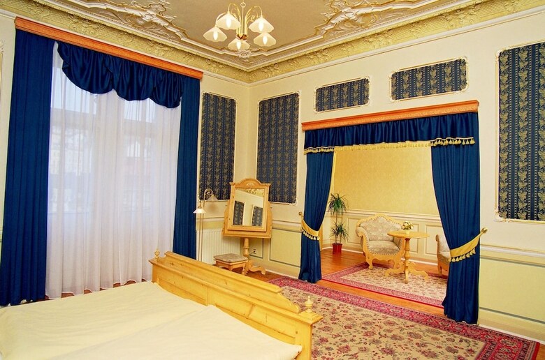 Hotel Heluan