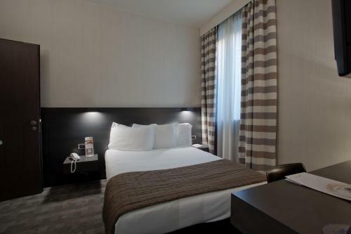 Hotel Ovest