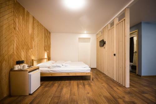 Hotel Izumrud