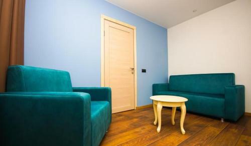Hotel Izumrud