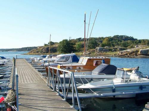 One-bedroom Holiday Home In Str�mstad 2
