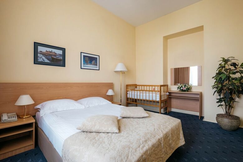 Yekaterinburg-tsentralny Hotel
