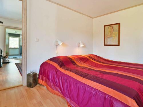 One-bedroom Holiday Home In �desh�g 2