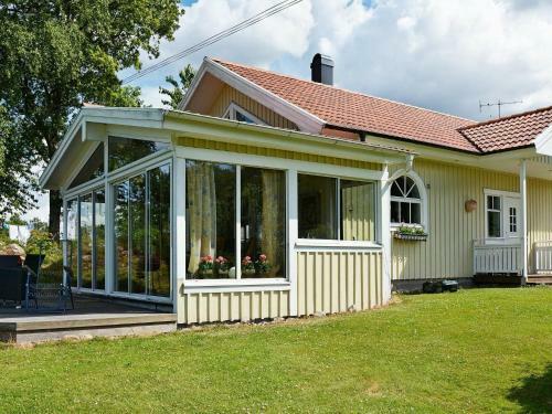 One-bedroom Holiday Home In Ullared
