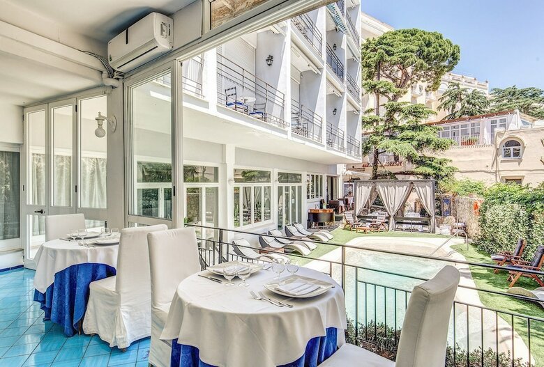 Hotel Regina Cristina