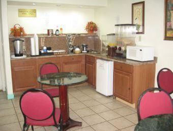 Hotel Knights Inn Charlotte Airport